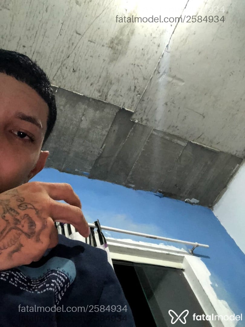 Acompanhante homem morena (o) de olhos pretos em Rio de Janeiro - Everton