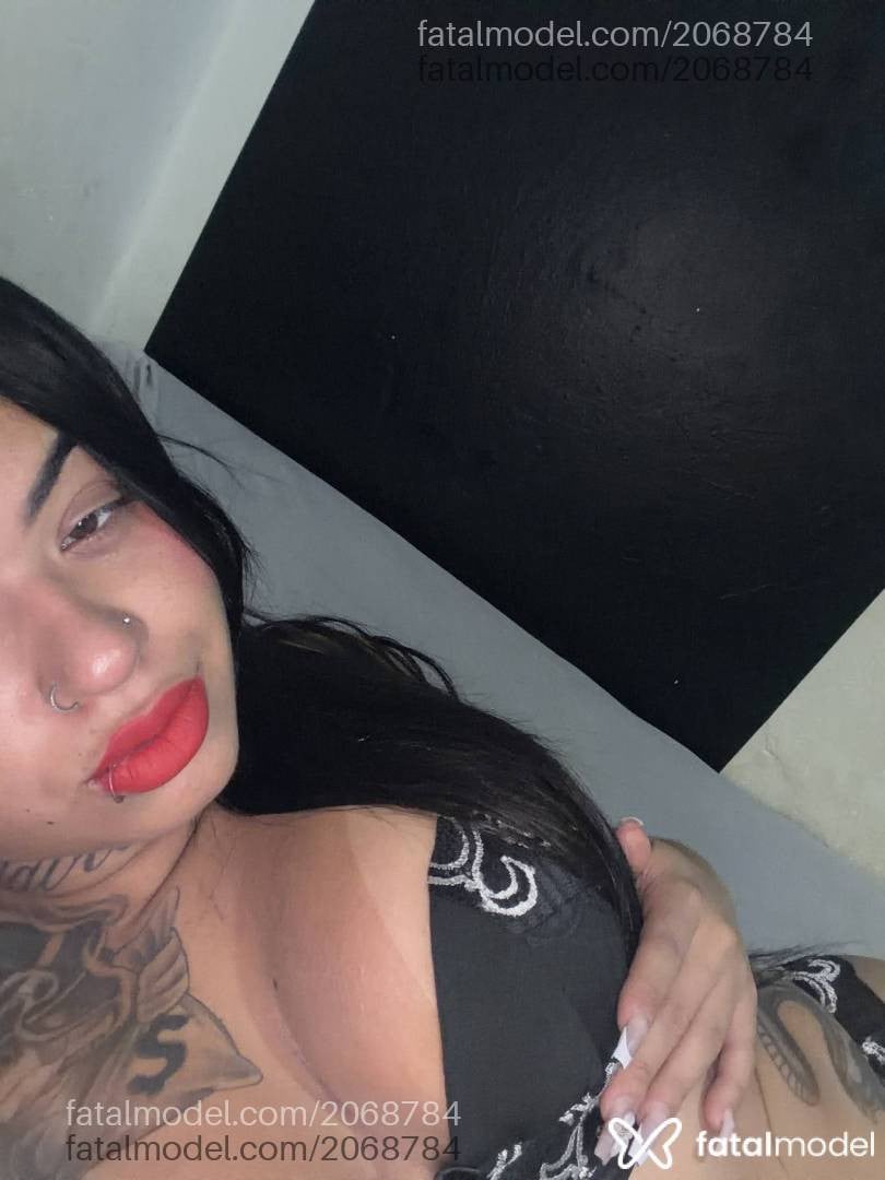 Acompanhante mulher morena (o) de olhos castanhos - Aline