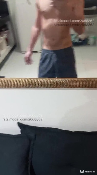 Acompanhante homem morena (o) de olhos pretos em Virtual - Gustavo