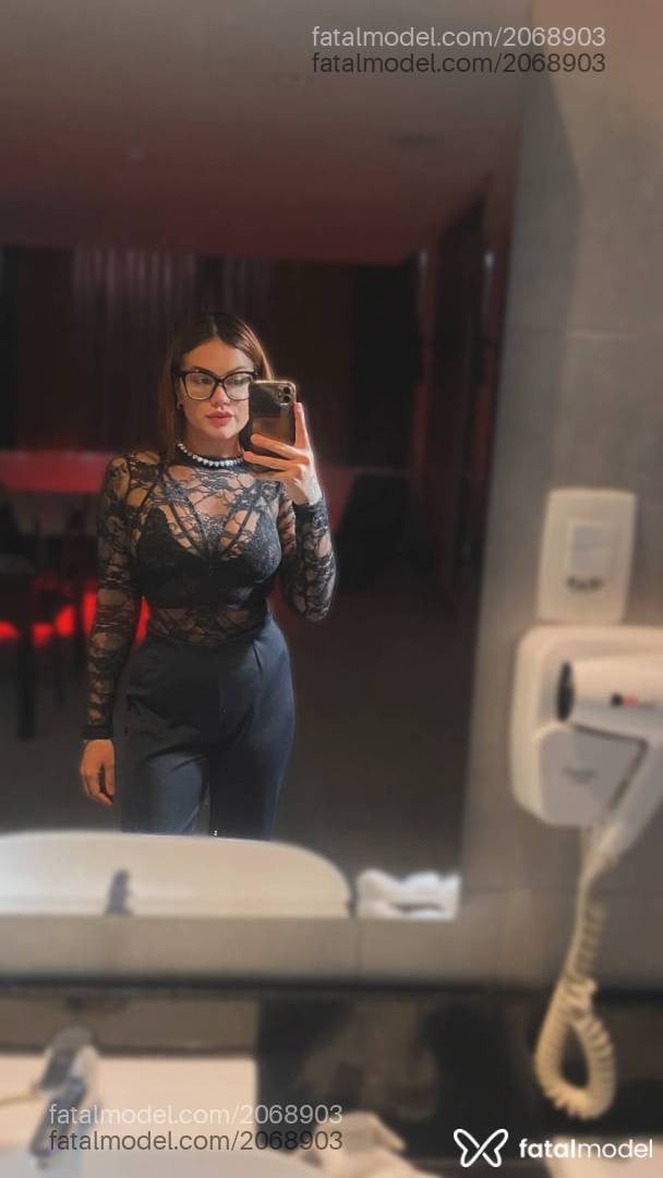 Acompanhante mulher ruiva (o) de olhos castanhos em Caxias do Sul - Rafaela Sanches