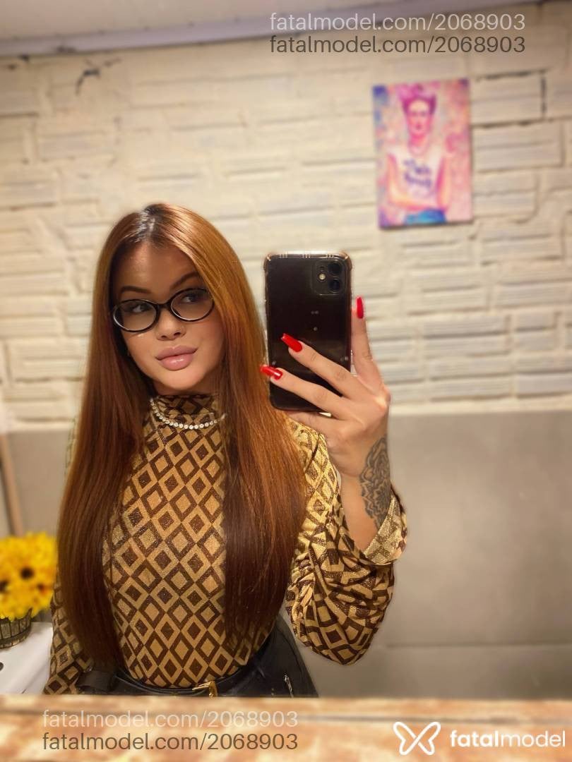 Acompanhante mulher ruiva (o) de olhos castanhos em Caxias do Sul - Rafaela Sanches