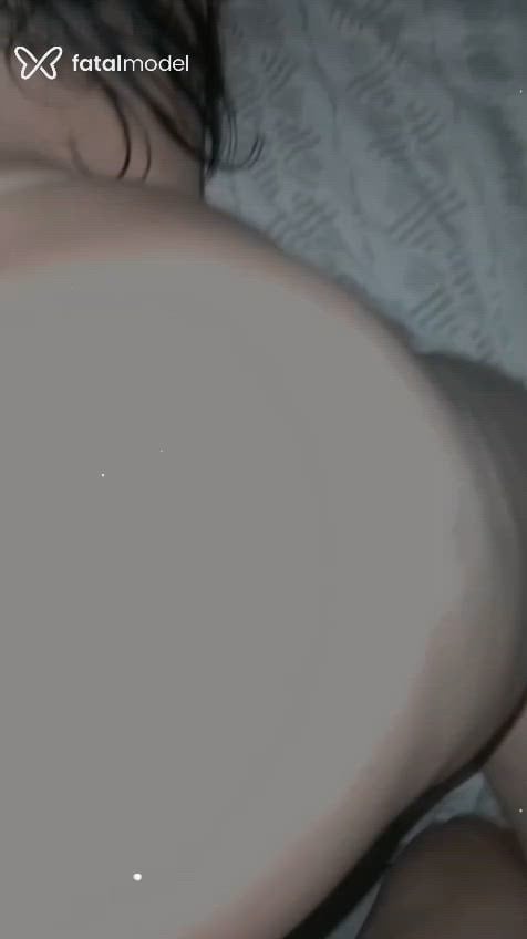 Acompanhante mulher com cabelo castanho de olhos castanhos - Laura Acompanhante mulher com cabelo castanho de olhos castanhos - Laura