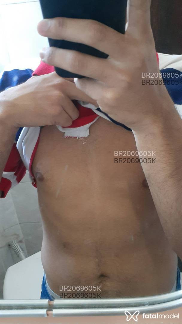 Acompanhante homem morena (o) de olhos pretos em Belo Horizonte - Carlos