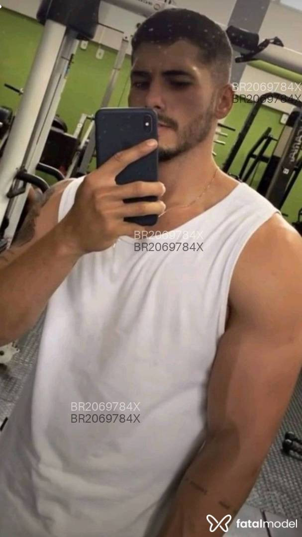 Acompanhante homem morena (o) de olhos pretos em Virtual - Thiago