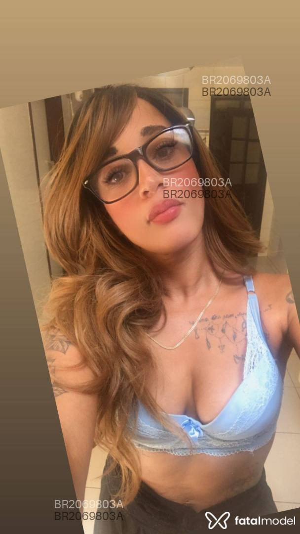 Acompanhante mulher loira (o) de olhos castanhos em Feira de Santana - Bruninha