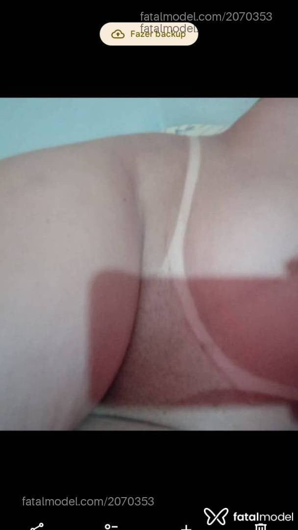 Acompanhante mulher morena (o) de olhos castanhos - Gaby