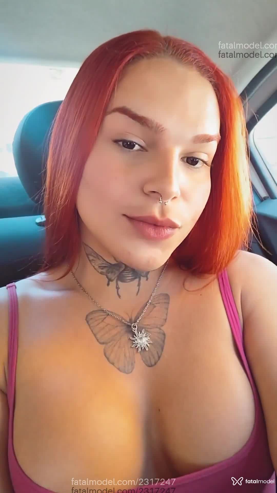 Acompanhante mulher trans ruiva (o) de olhos castanhos em Nhandeara - Beatriz