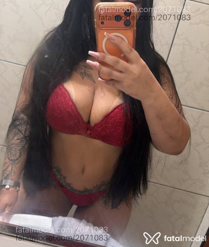 Acompanhante mulher morena (o) de olhos pretos - Thais Vilela