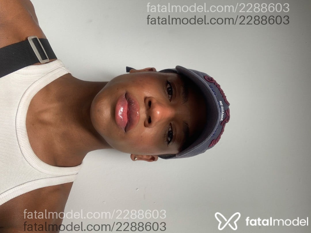 Acompanhante homem com cabelo colorido de olhos castanhos em São Paulo - Cadu