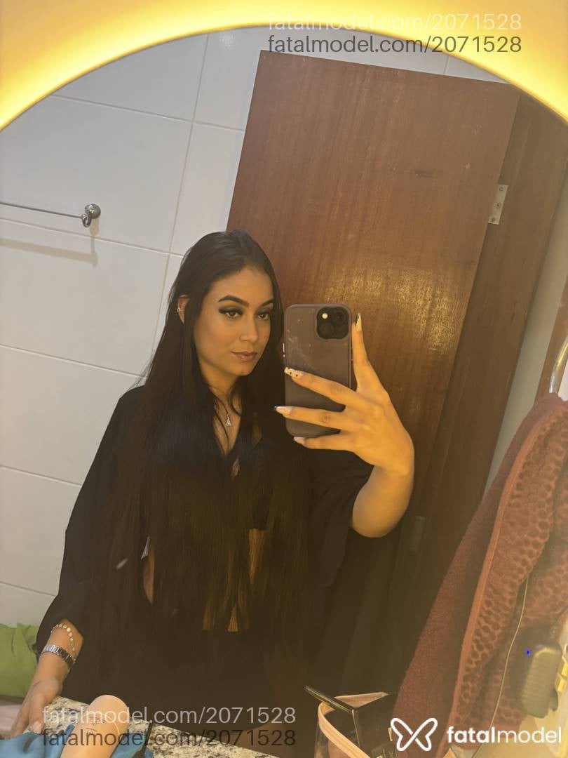 Acompanhante mulher morena (o) de olhos mel em Aracruz Acompanhante mulher morena (o) de olhos mel em Aracruz - Ludmila Carvalho