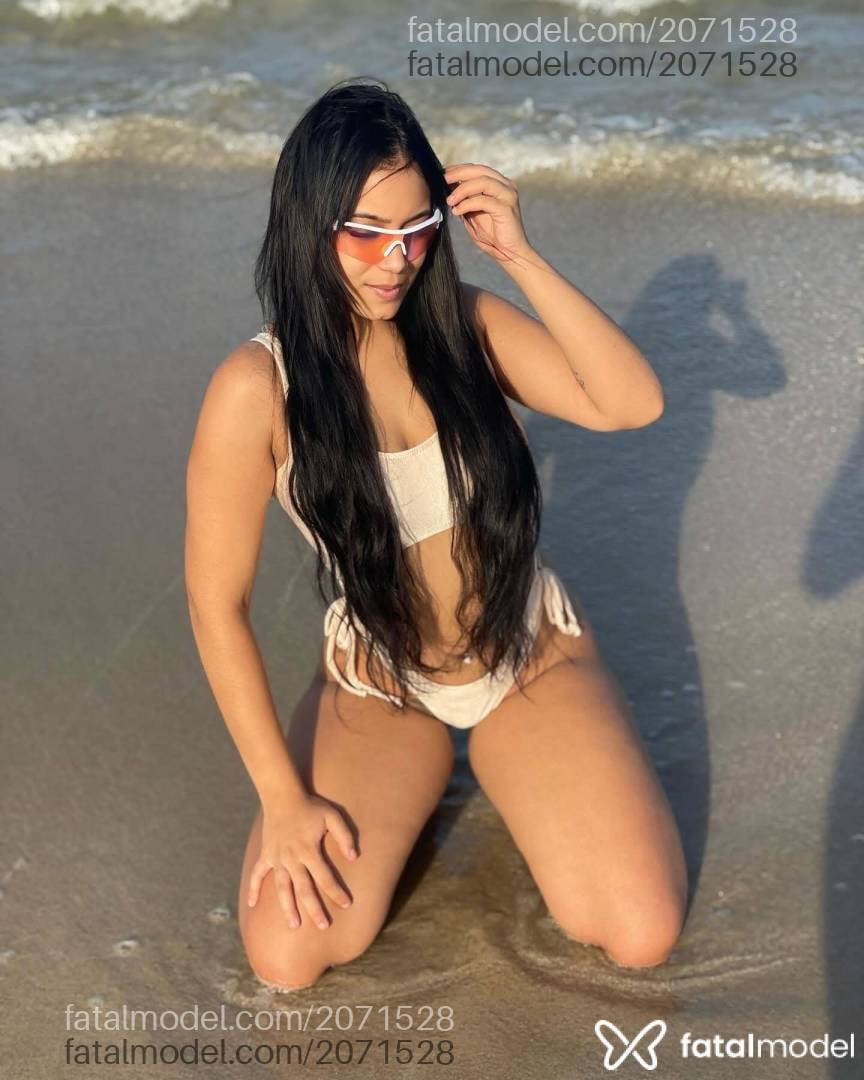 Acompanhante mulher morena (o) de olhos mel em Aracruz Acompanhante mulher morena (o) de olhos mel em Aracruz - Ludmila Carvalho