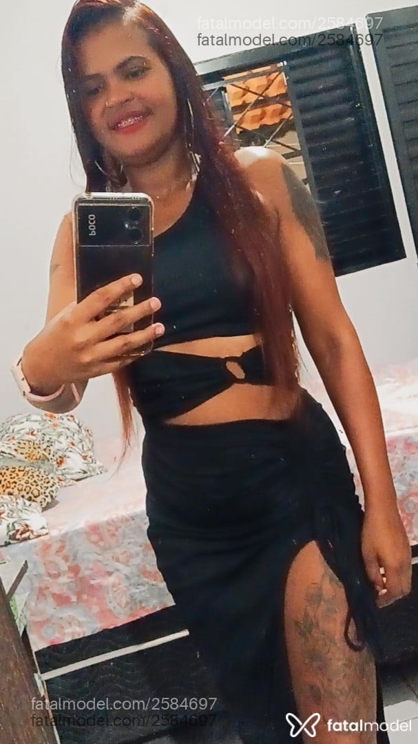 Acompanhante mulher morena (o) de olhos castanhos em Aporé - Anninha