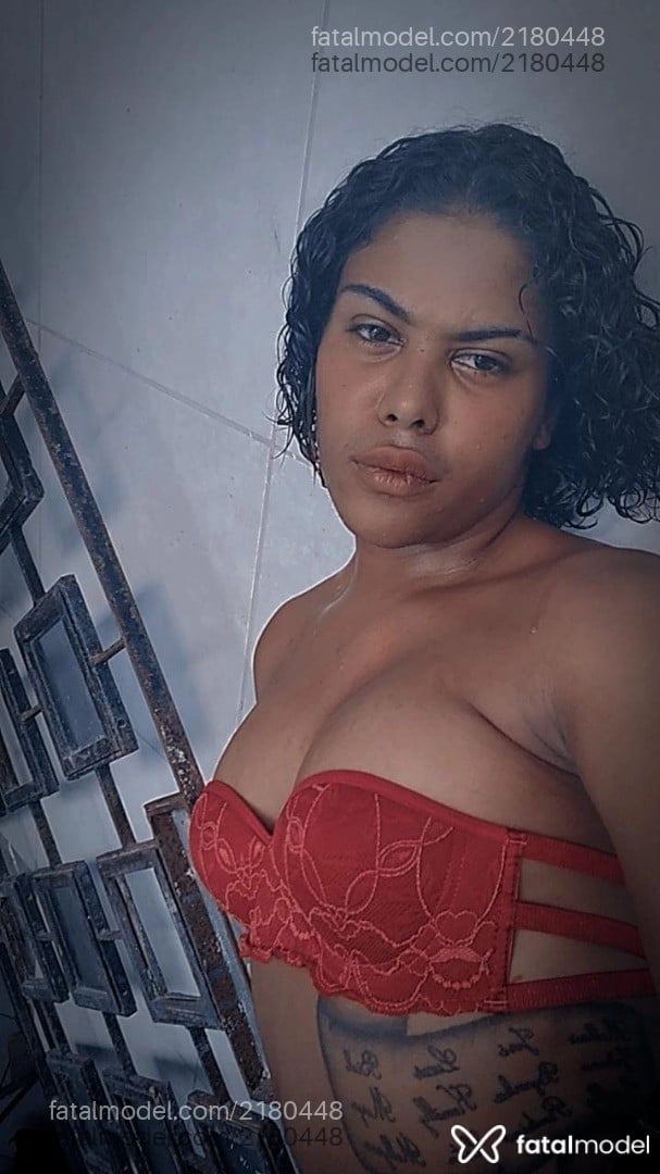 Acompanhante mulher trans morena (o) de olhos castanhos em Recife - Julia Darcy