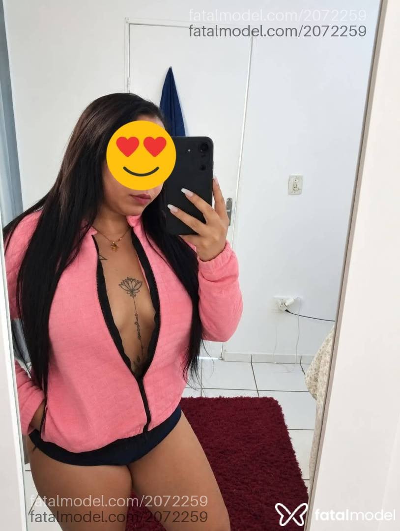 Acompanhante mulher com cabelo castanho de olhos mel - Gabizinha