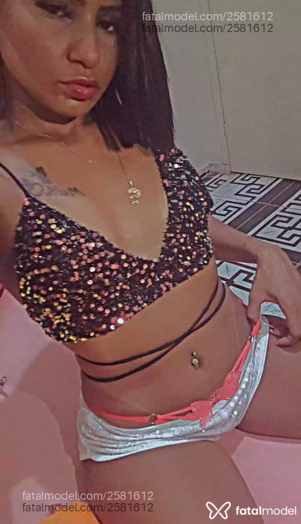Acompanhante mulher morena (o) de olhos castanhos em Porto Velho - Chocolaterosa