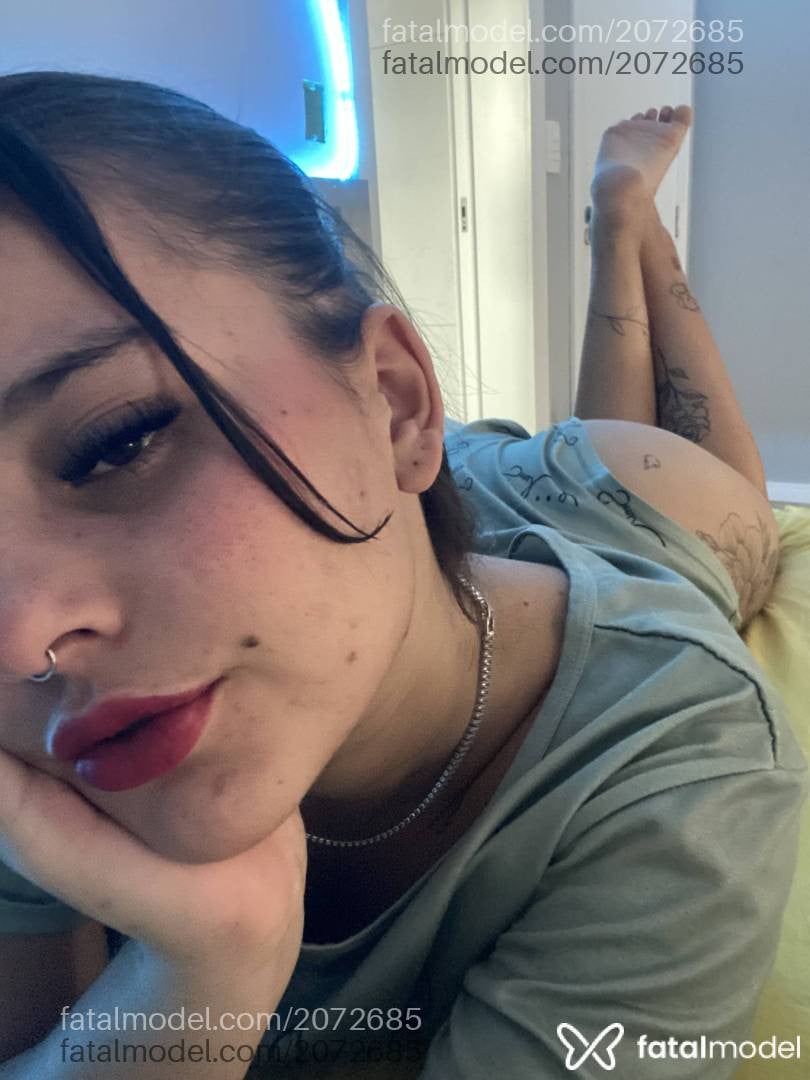 Acompanhante mulher com cabelo castanho de olhos castanhos em Joinville - Aurora Niff