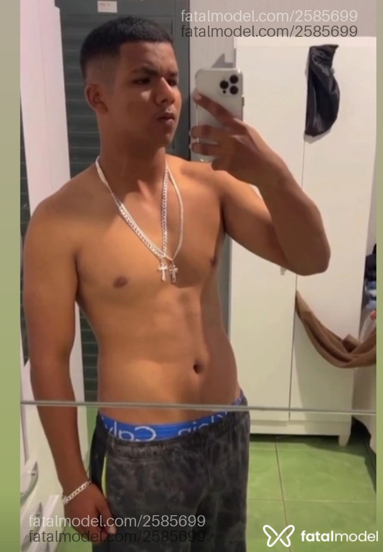 Acompanhante homem morena (o) de olhos pretos em Itaituba Acompanhante homem morena (o) de olhos pretos em Itaituba - Mistereny