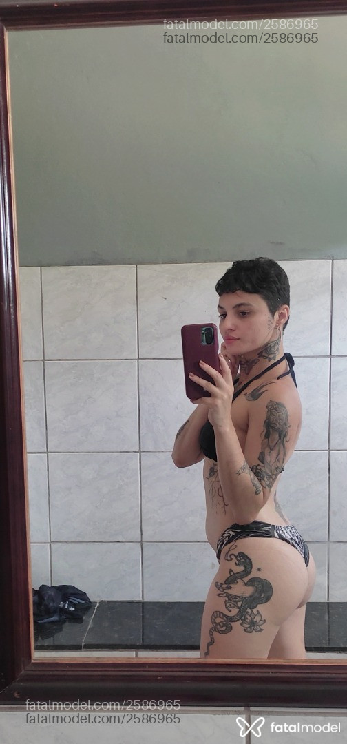Acompanhante mulher morena (o) de olhos pretos em Virtual - Rúbia