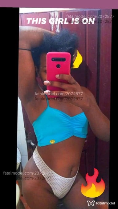 Acompanhante mulher trans com cabelo colorido de olhos pretos em Restinga Seca - Luyaralencinna