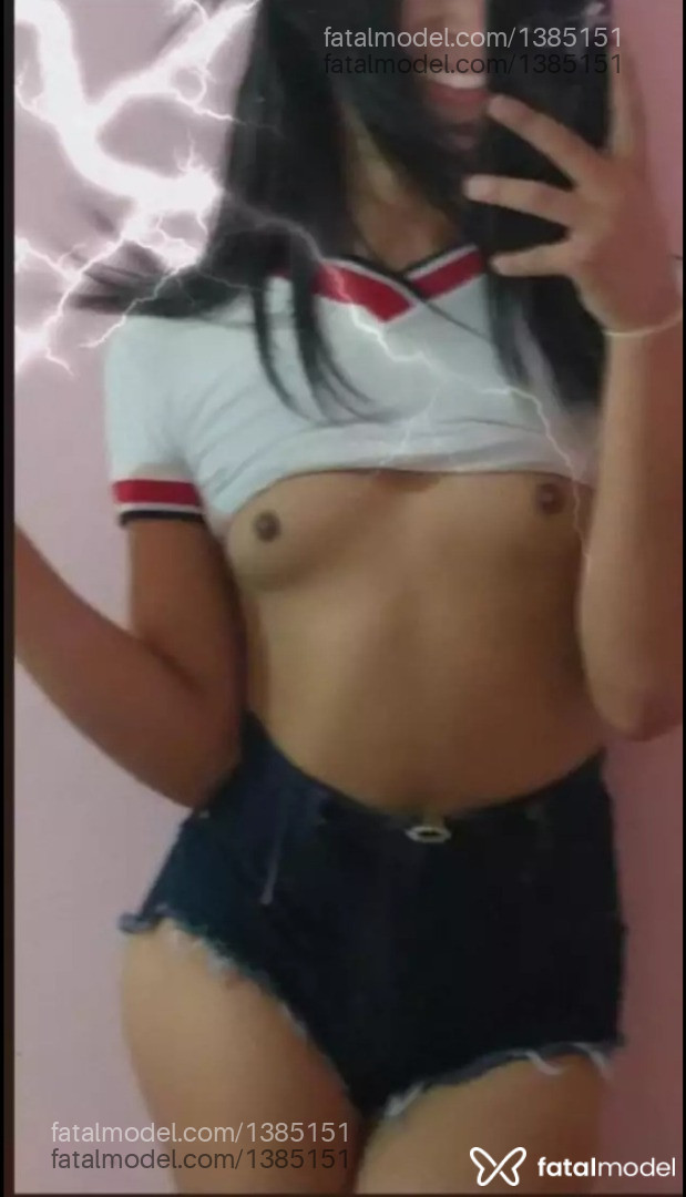 Acompanhante mulher trans com cabelo castanho de olhos castanhos - Laylavenedotada
