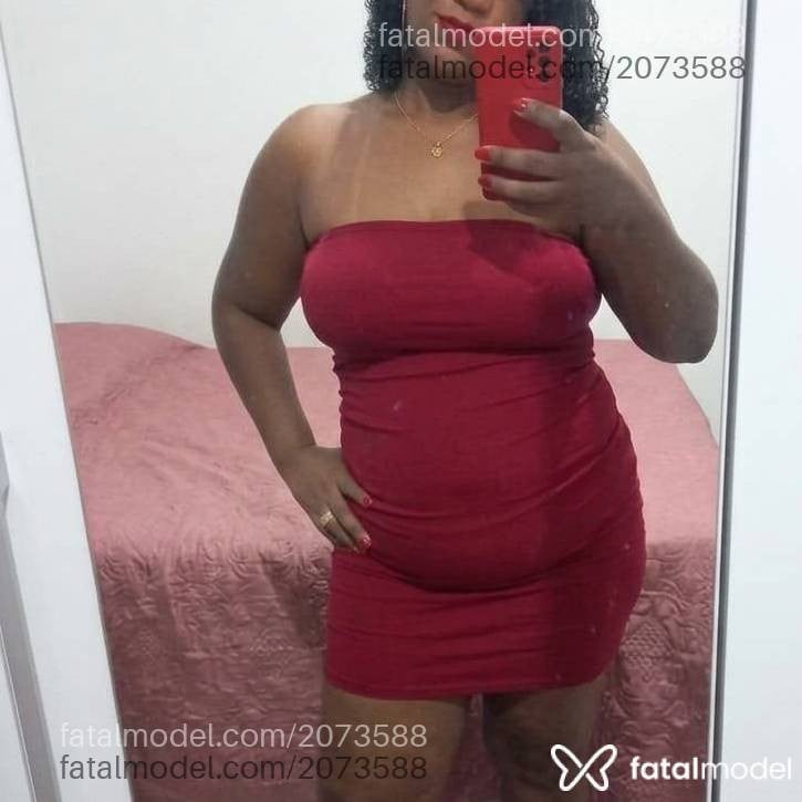 Acompanhante mulher morena (o) de olhos pretos - Ayla