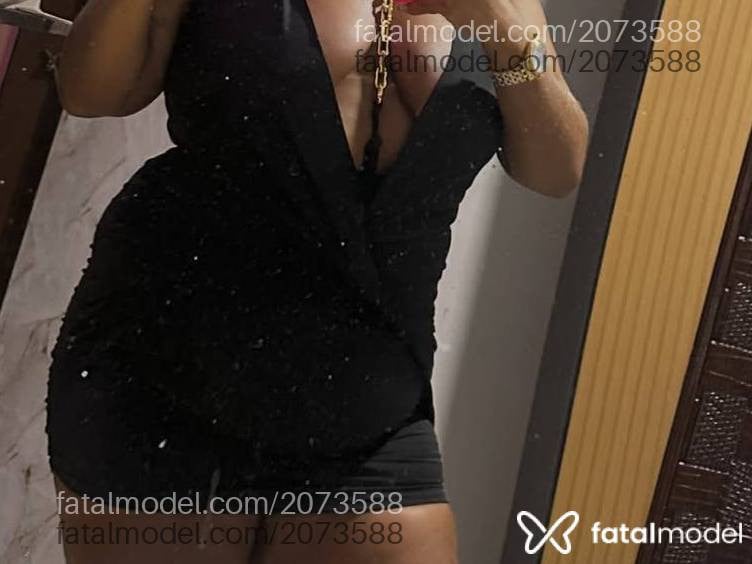 Acompanhante mulher morena (o) de olhos pretos - Ayla