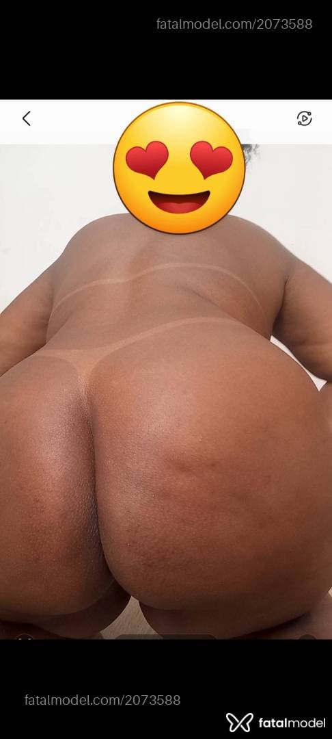 Acompanhante mulher morena (o) de olhos pretos - Ayla