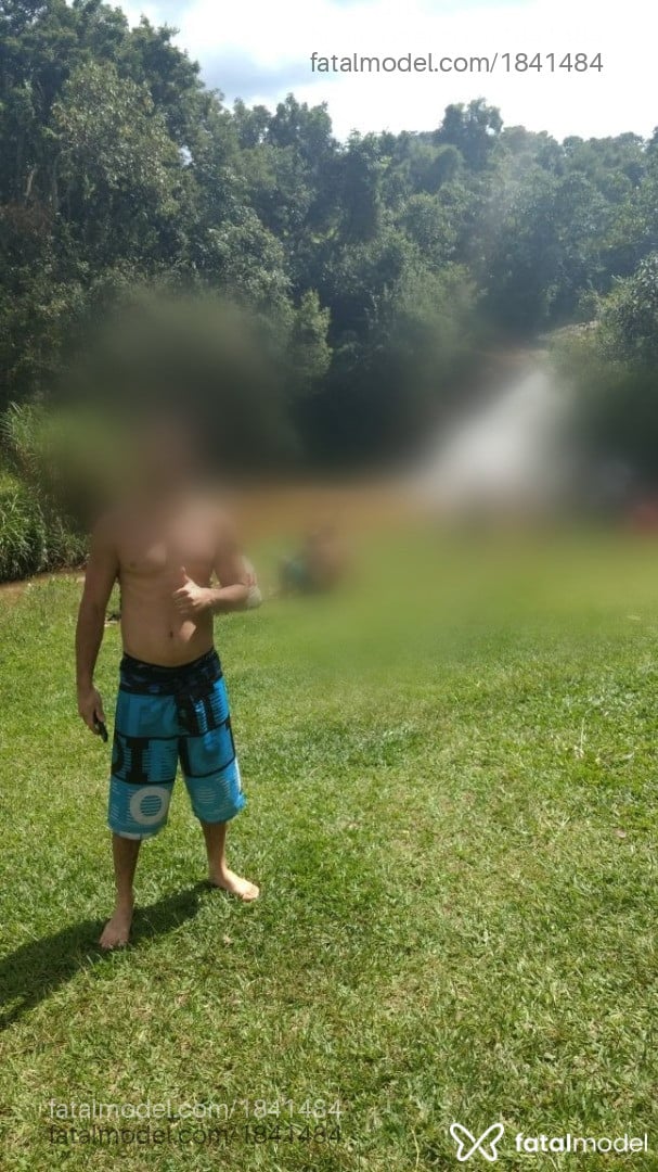 Acompanhante homem com cabelo castanho de olhos castanhos em Mogi Guaçu - Felipe Diol
