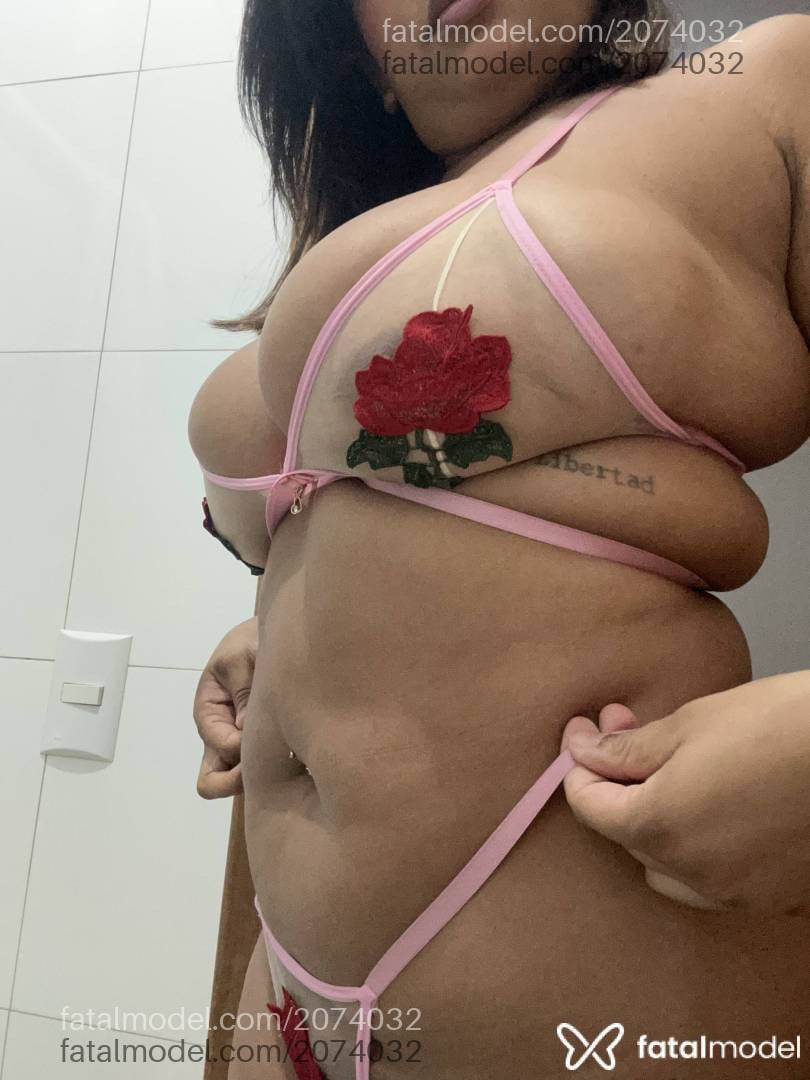 Acompanhante mulher morena (o) de olhos mel em Luís Eduardo Magalhães - Bruna