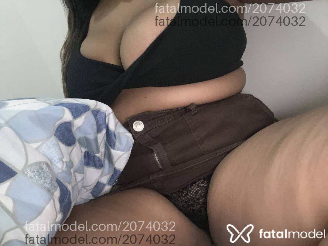 Acompanhante mulher morena (o) de olhos mel em Luís Eduardo Magalhães - Bruna