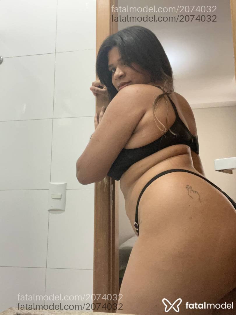 Acompanhante mulher morena (o) de olhos mel em Luís Eduardo Magalhães - Bruna