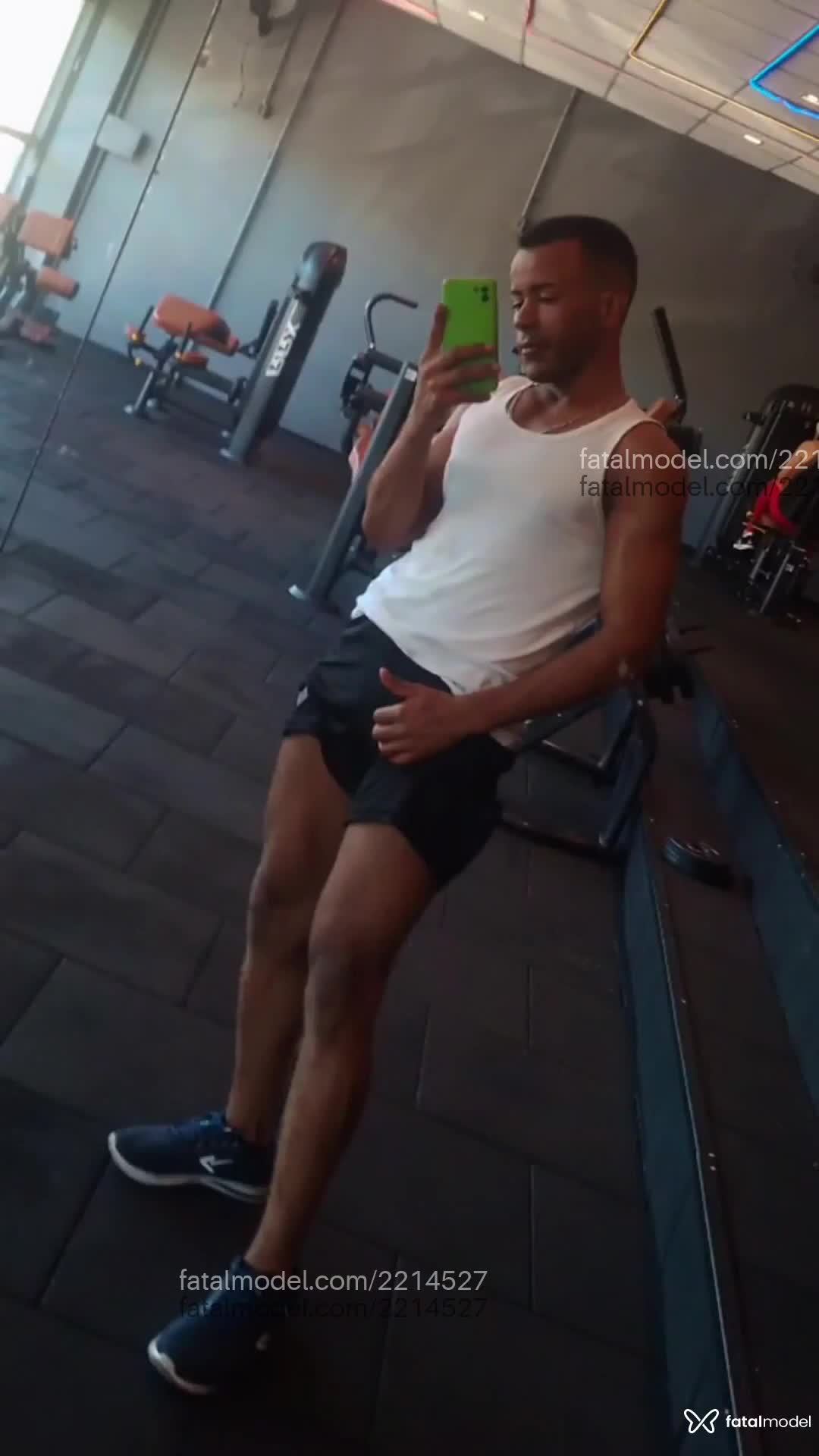 Acompanhante homem morena (o) de olhos castanhos em Belo Horizonte - Morenogostoso