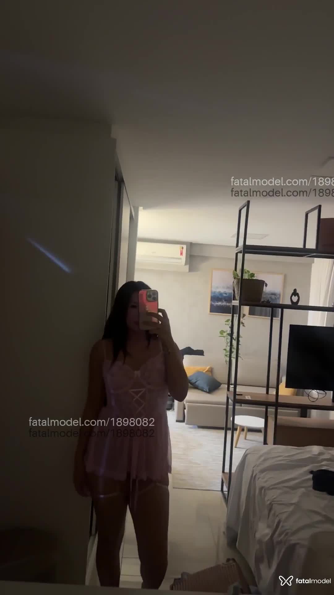 Acompanhante mulher morena (o) de olhos verdes em João Pessoa - Mel Lacerda