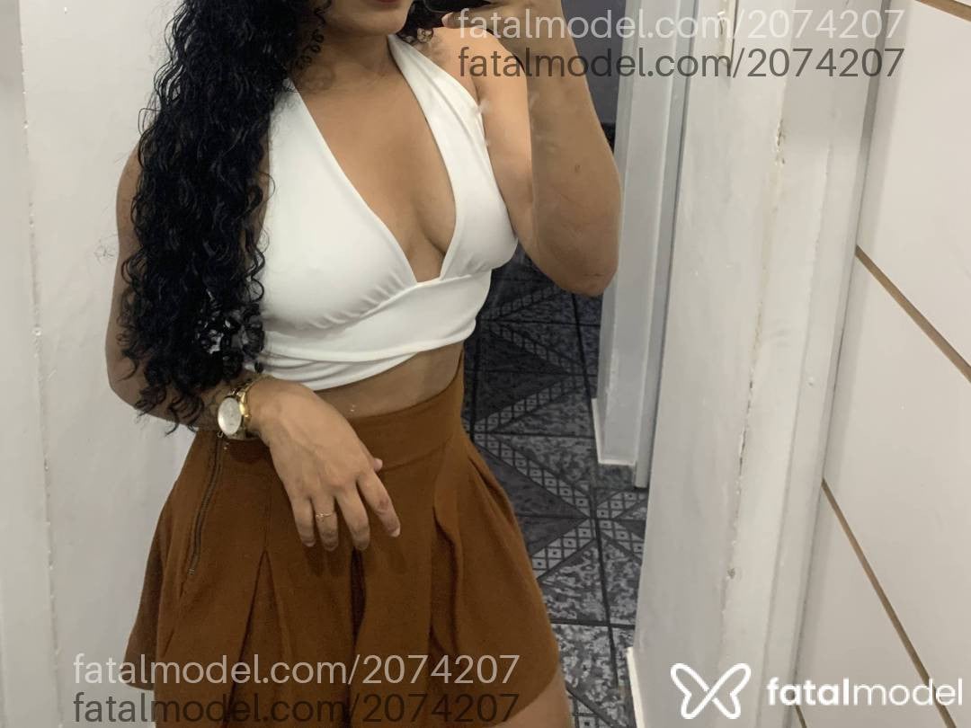 Acompanhante mulher morena (o) de olhos pretos em Manaus - Bia