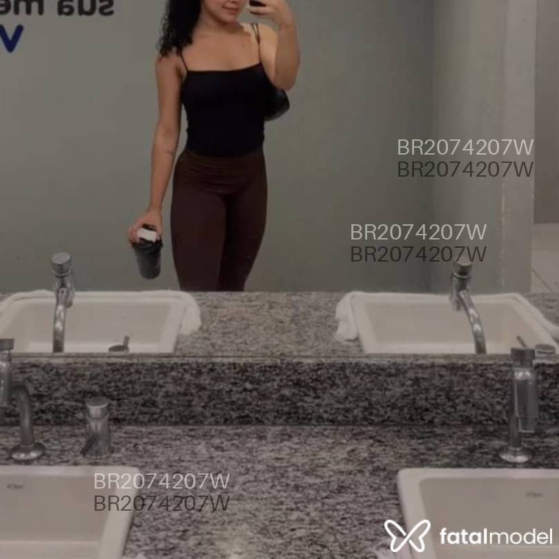 Acompanhante mulher morena (o) de olhos pretos em Manaus - Bia