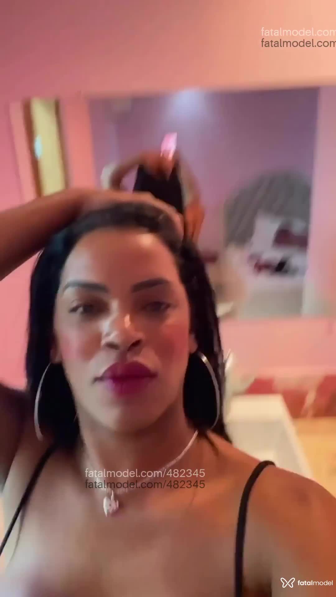 Acompanhante mulher trans morena (o) de olhos pretos em Pouso Alegre - Ana Luisa