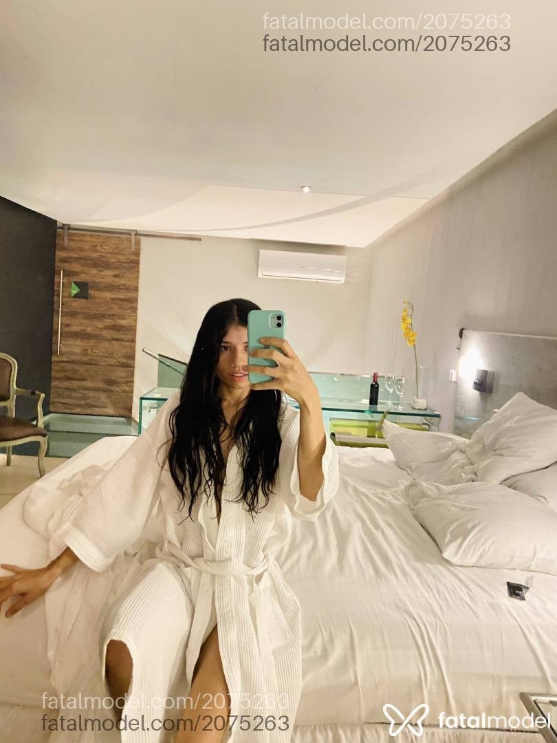 Acompanhante mulher morena (o) de olhos castanhos em Recife - Isabella