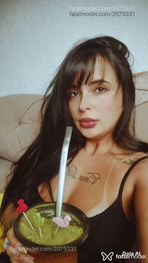 Acompanhante mulher morena (o) de olhos castanhos - Biaaa