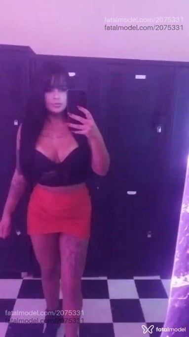 Acompanhante mulher morena (o) de olhos castanhos - Biaaa Acompanhante mulher morena (o) de olhos castanhos - Biaaa