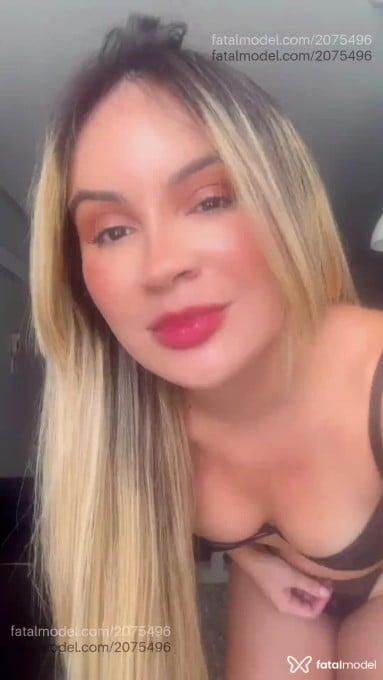 Acompanhante mulher loira (o) de olhos pretos em Fortaleza - Ana Maria