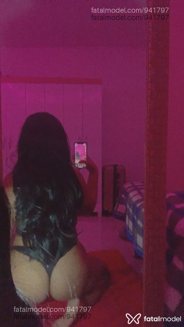 Acompanhante mulher com cabelo castanho de olhos castanhos em Caçapava do Sul Acompanhante mulher com cabelo castanho de olhos castanhos em Caçapava do Sul - Lisa
