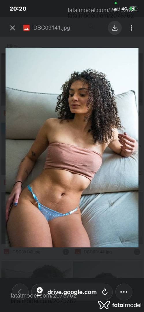 Acompanhante mulher com cabelo castanho de olhos castanhos - Fany Olivr