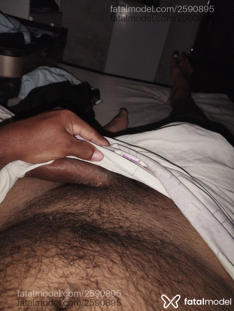 Acompanhante homem morena (o) de olhos pretos em Rio Verde - Morenotop
