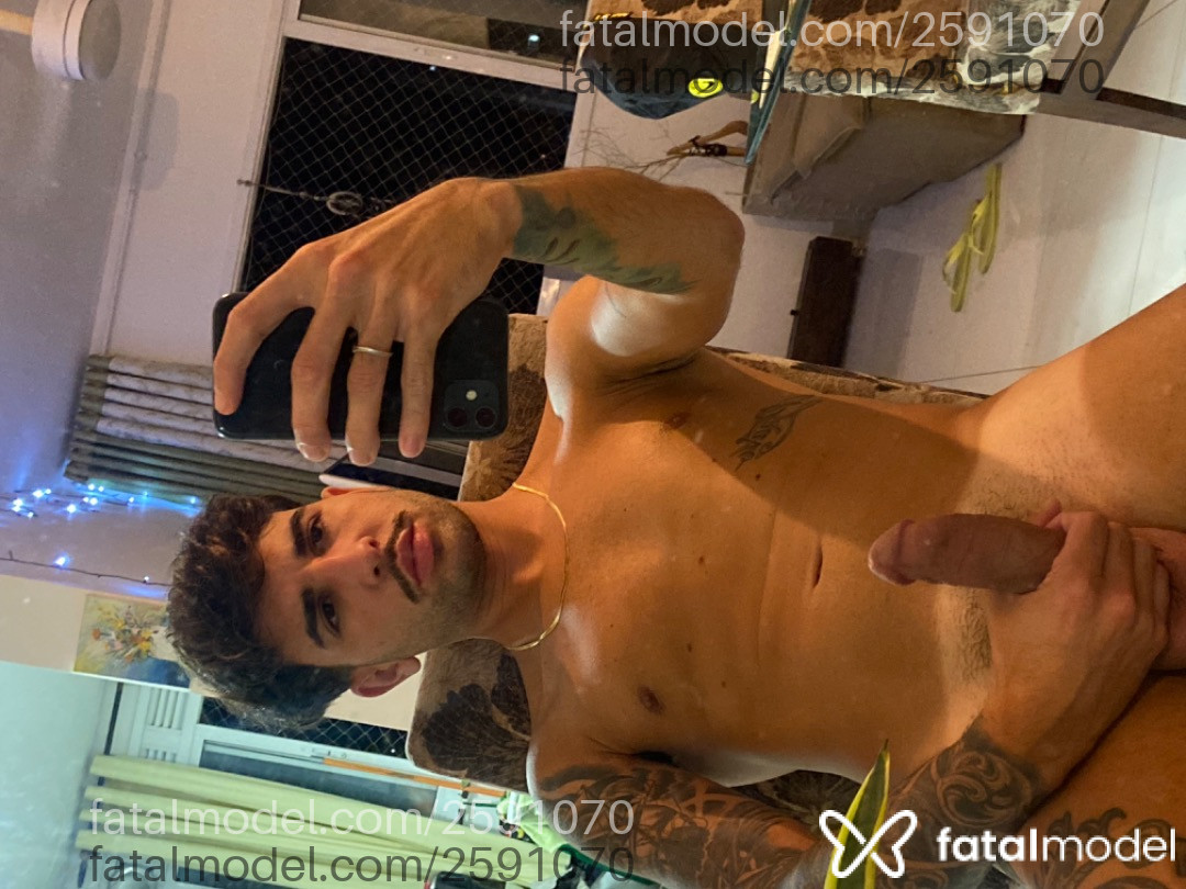 Acompanhante homem morena (o) de olhos castanhos em Florianópolis - Evandrinho