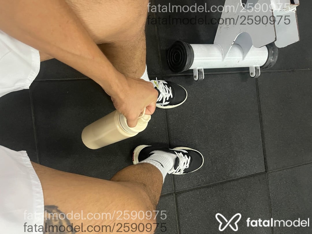 Acompanhante homem com cabelo castanho de olhos castanhos em Virtual - Henrique
