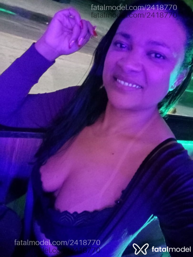 Acompanhante mulher morena (o) de olhos castanhos em São Paulo - Nathália