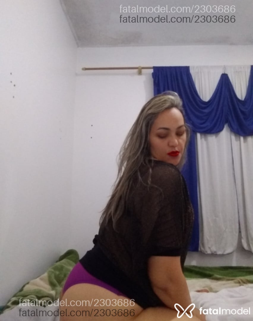 Acompanhante mulher loira (o) de olhos castanhos em Curitiba - Priscila