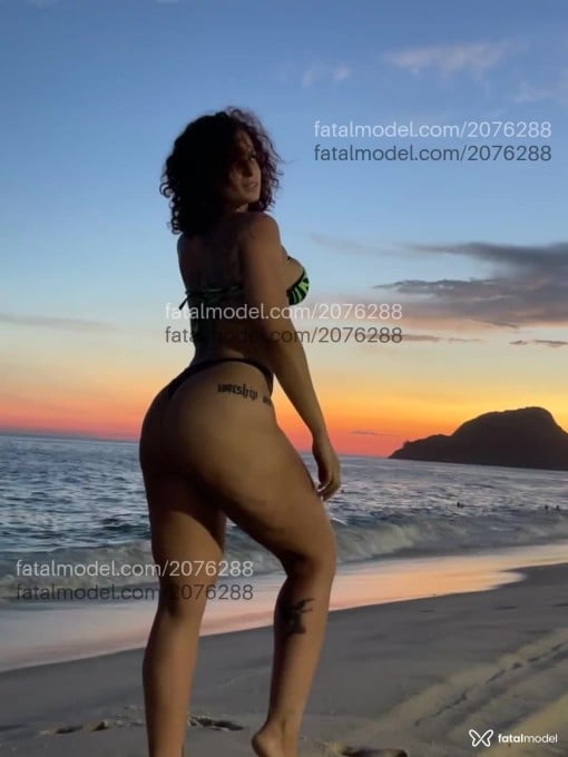 Acompanhante mulher morena (o) de olhos castanhos em Rio de Janeiro - Babi Percheron