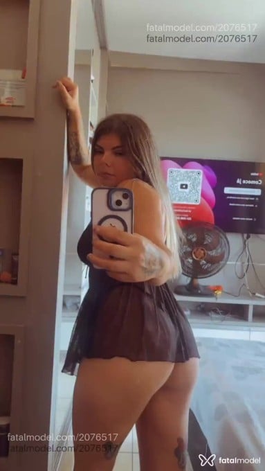 Acompanhante mulher loira (o) de olhos azuis em São José - Gabizinha