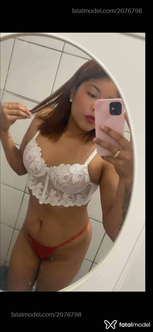 Acompanhante mulher morena (o) de olhos pretos em Cacoal Acompanhante mulher morena (o) de olhos pretos em Cacoal - Renata